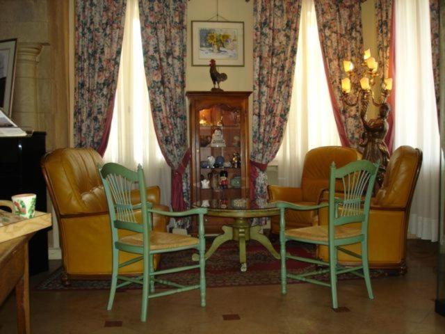 Hotel Chez Camille Arnay-le-Duc Esterno foto